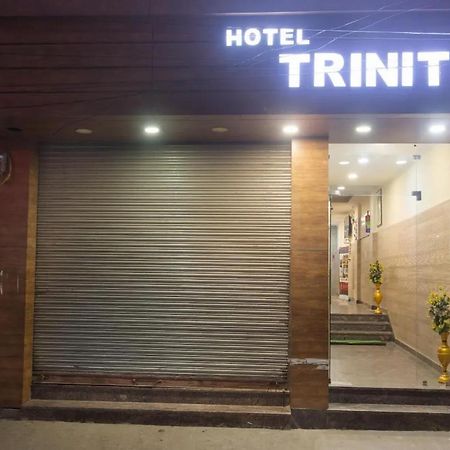 Trimrooms Trinity Katra Dış mekan fotoğraf